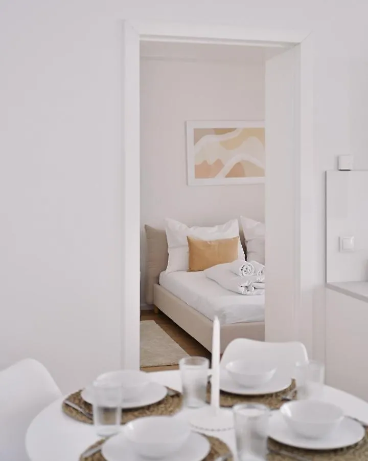 Stylish & Modern Apartment - Private Garden & Free Parking Vienna 0*,